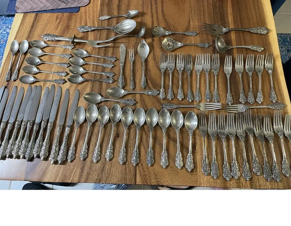 Vintage FB Rogers & Sons French Rose 70 Pc Flatware Set Stainless Steel